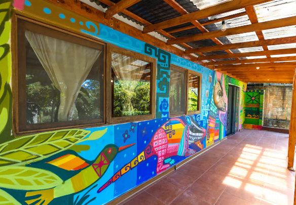 Unique cabin in down town Santa Cruz la Laguna with volcano view