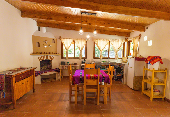 Unique cabin in down town Santa Cruz la Laguna with volcano view